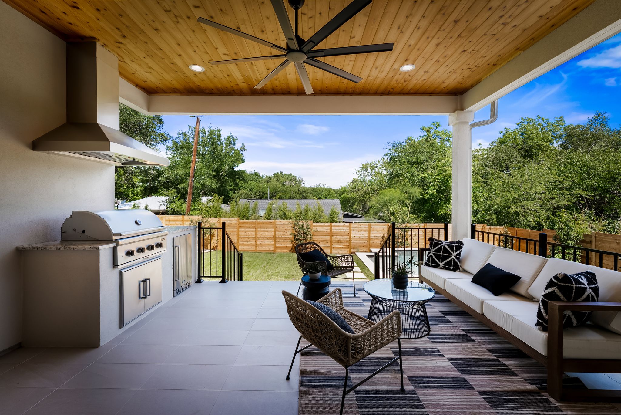 2703 Oak Park photo 45