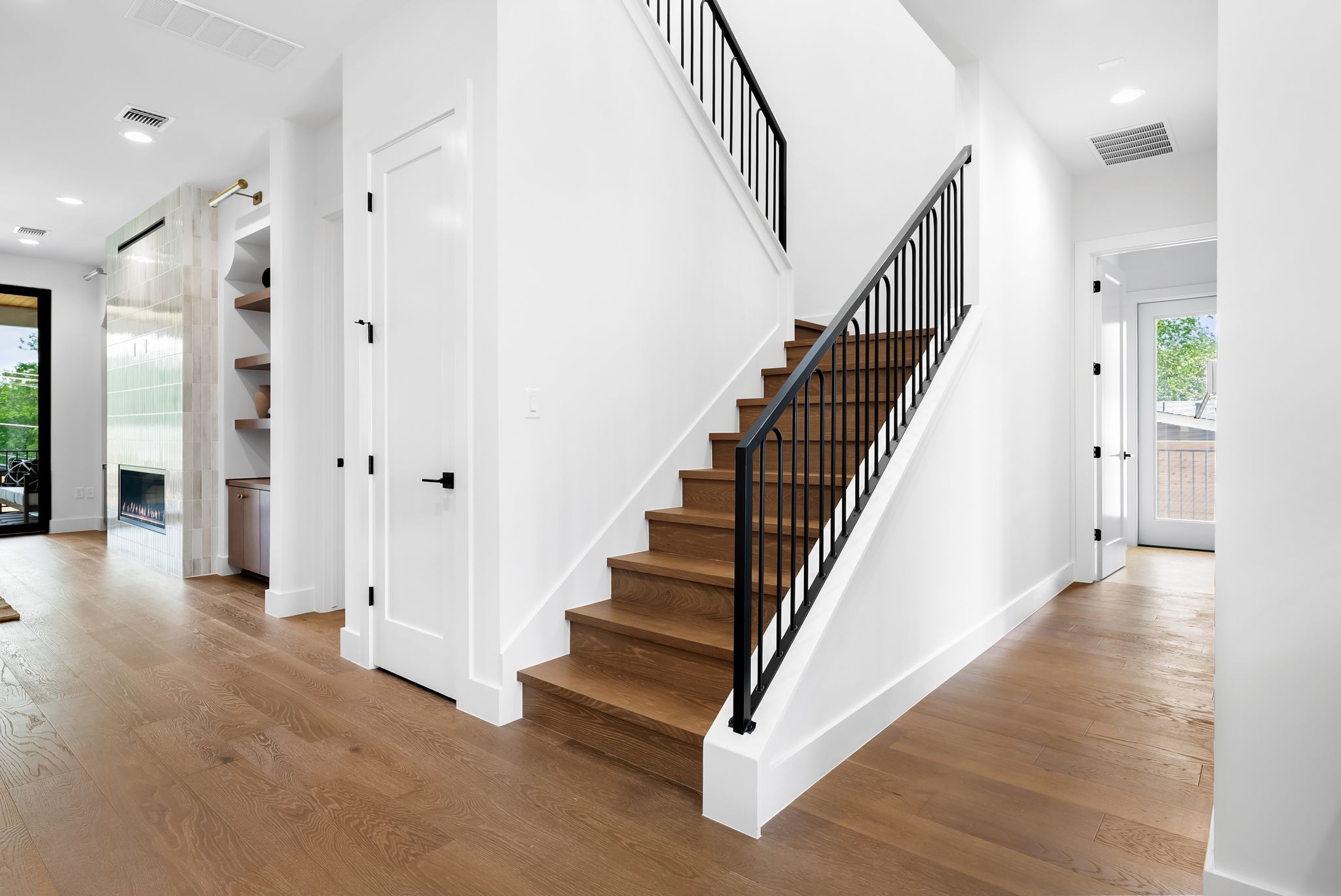 2703 Oak Park photo 7